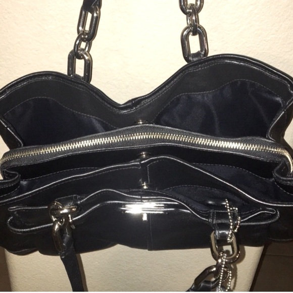 Last Chance 🔥 Coach Chelsea Jayden Carryall - Picture 2 of 5